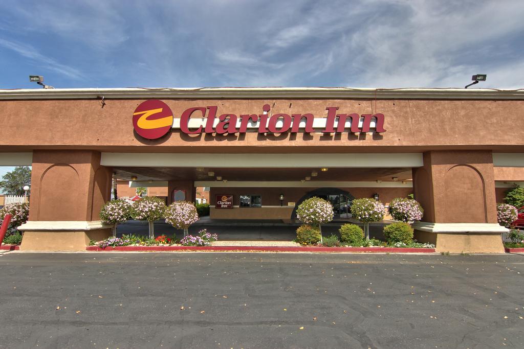 Clarion Inn Conference Center Modesto Esterno foto