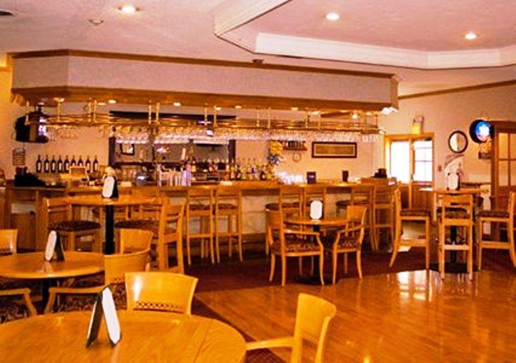Clarion Inn Conference Center Modesto Esterno foto