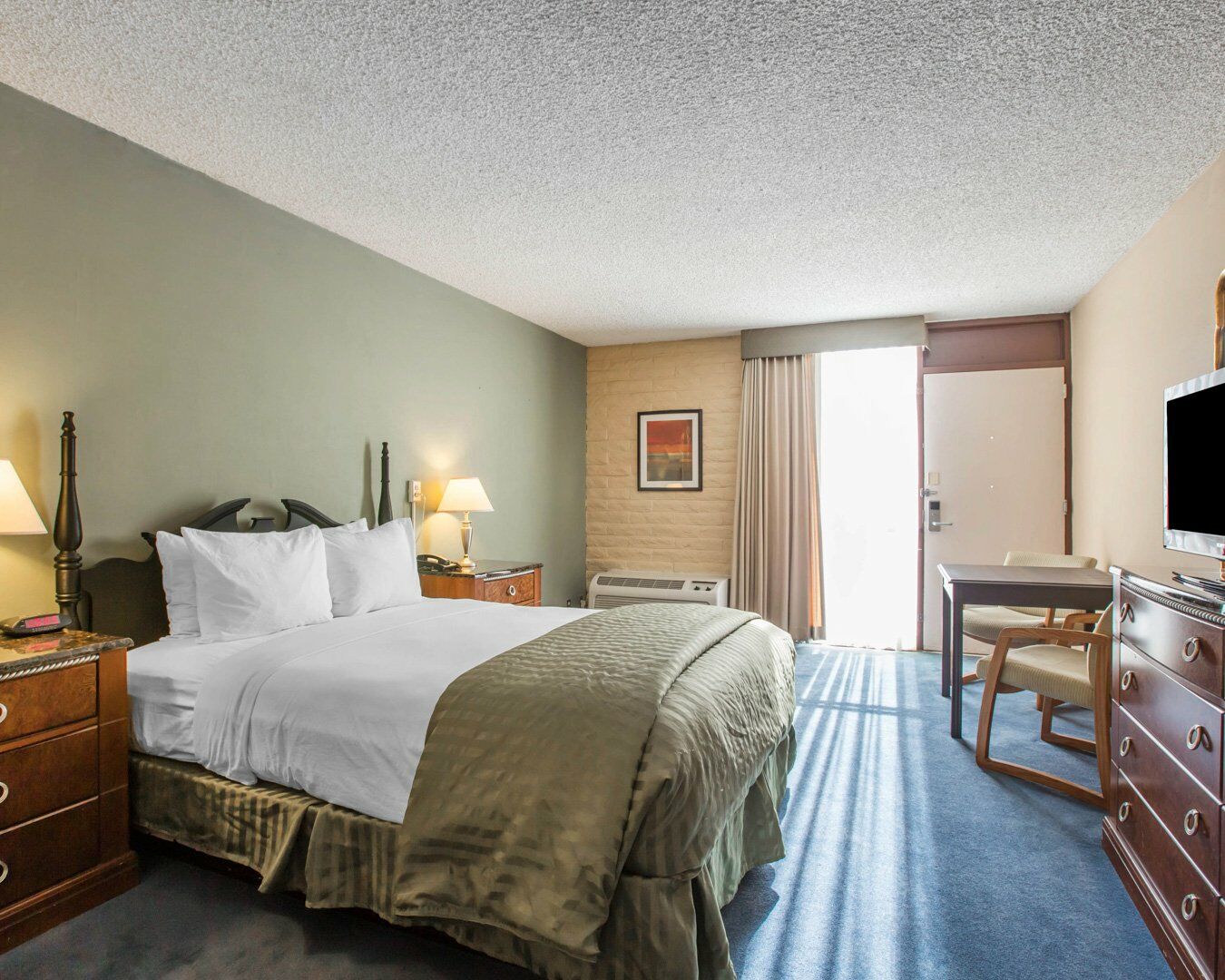 Clarion Inn Conference Center Modesto Esterno foto