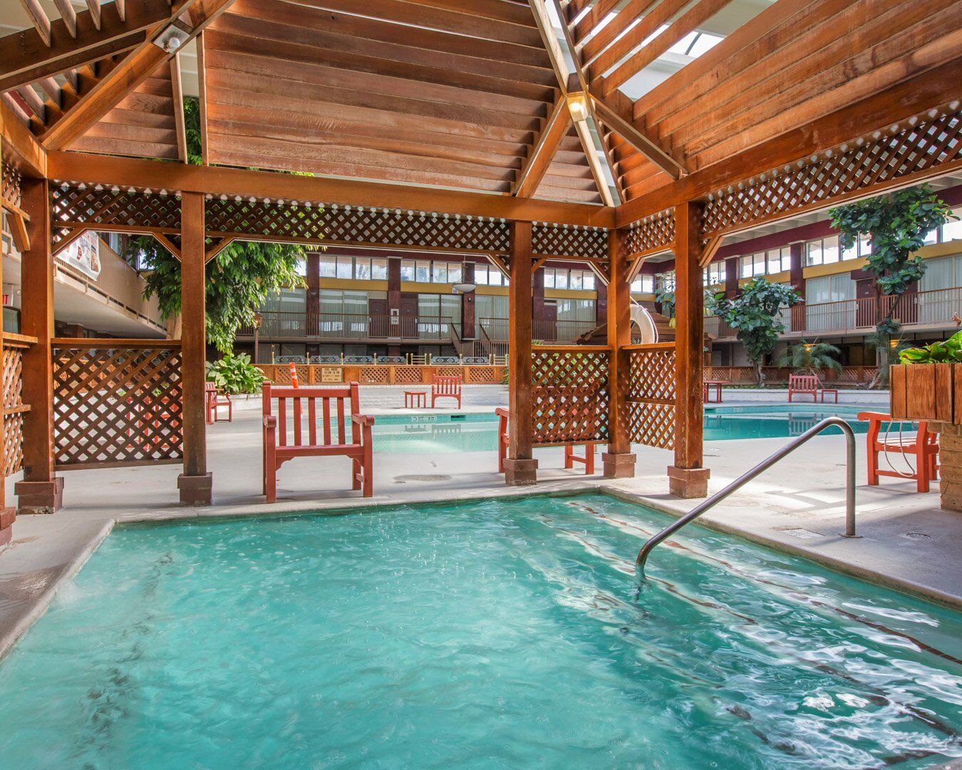 Clarion Inn Conference Center Modesto Esterno foto